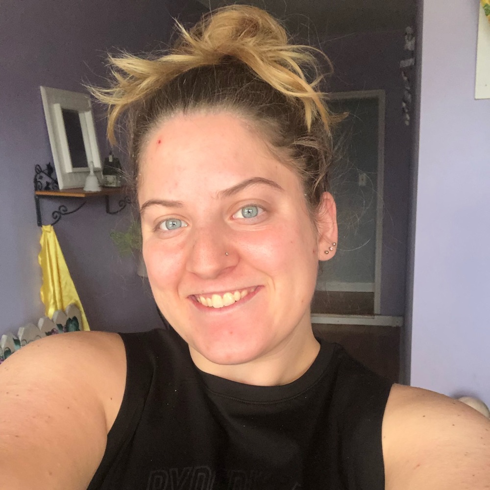 Meet your Posher, Steph